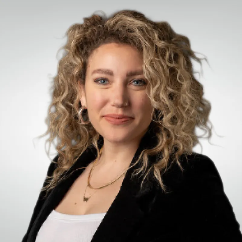 Hayley Wolf headshot 2025