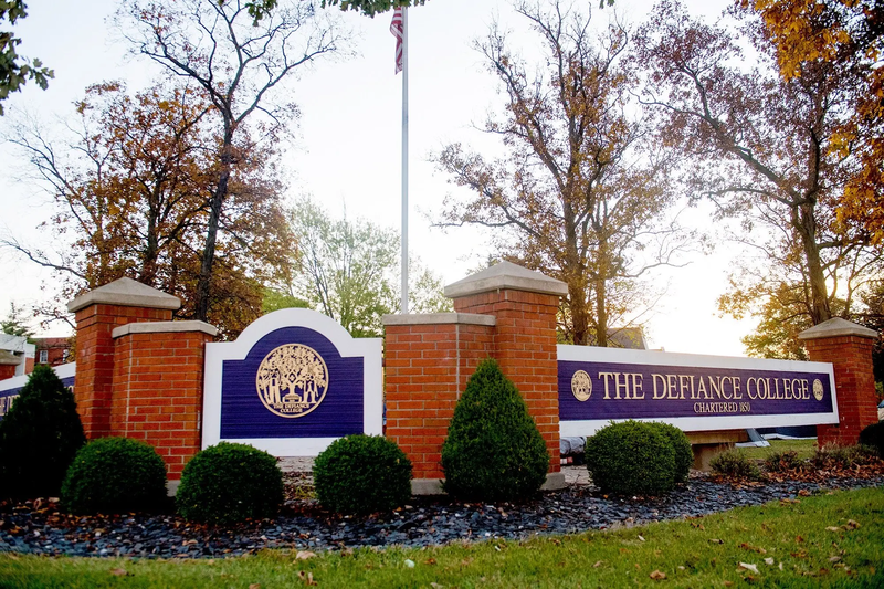 Defiance College Campus Sign